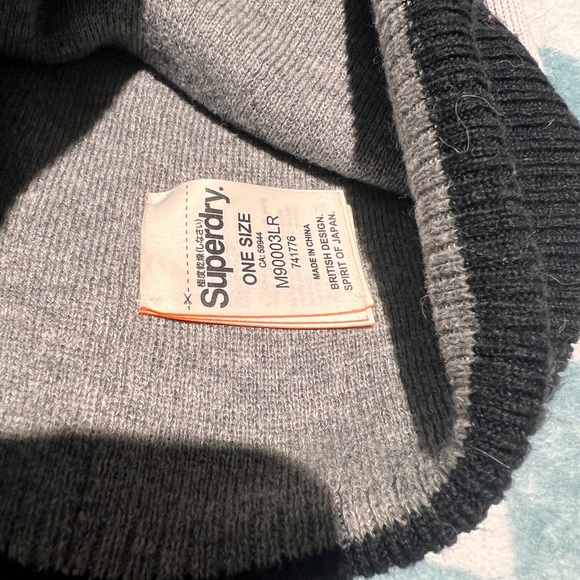 Superdry Charcoal and Black Beanie - Picture 3 of 4